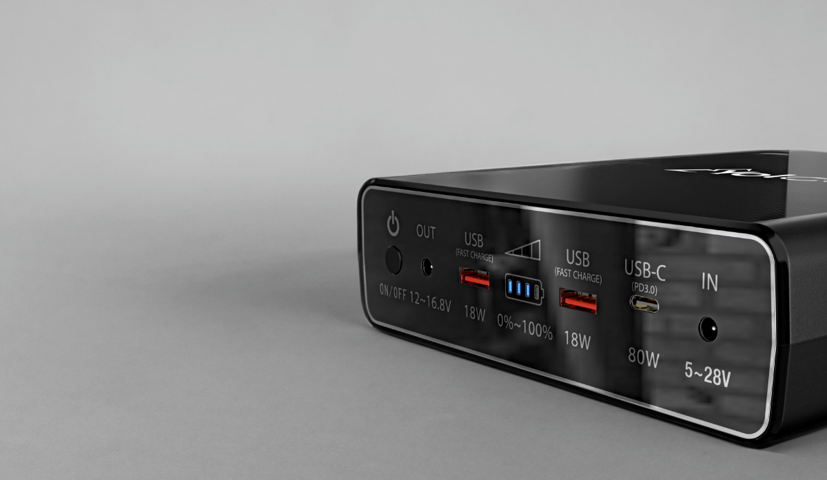 Mann in einer LKW-Kabine