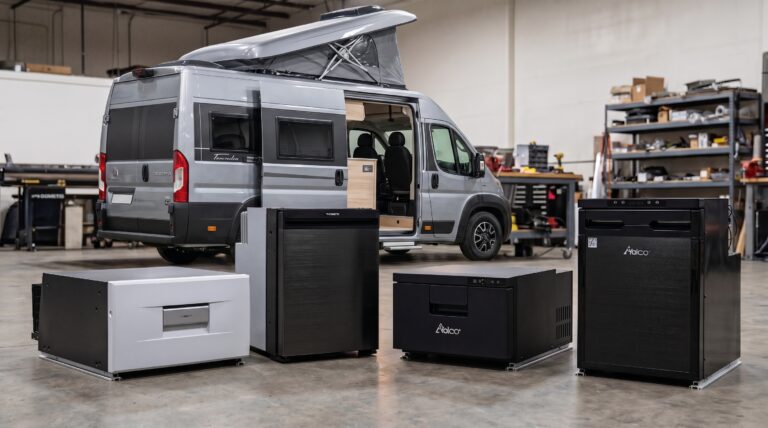Einbau-Kühlschrank & Kühlschublade Vergleich 2026: YOLCO vs Dometic